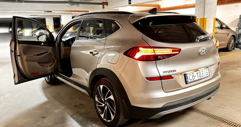 Hyundai Tucson cena 93900 przebieg: 95680, rok produkcji 2018 z Bydgoszcz małe 277